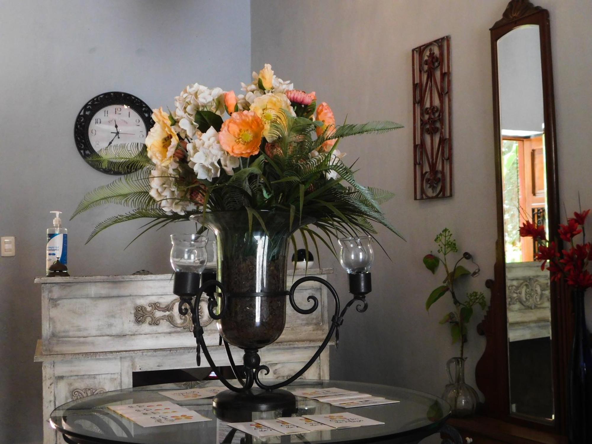 Hotel Boutique Casa Flor De Mayo Merida Luaran gambar